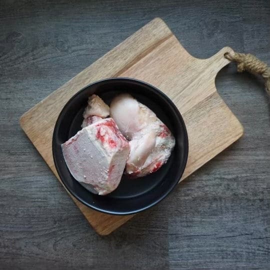 HOT Knuckle Bones Can My Dog Eat Raw Bones Raw Beef